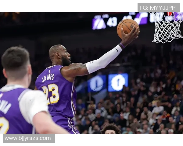 灰熊队在季后赛中意外击败湖人获胜：勇气与智慧的双重胜利